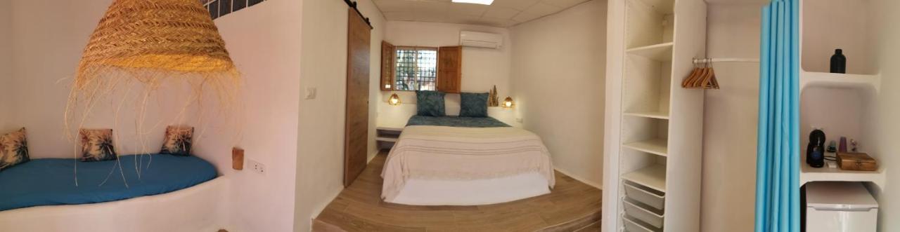 Bed and Breakfast Relais Pollo Loco Gilet Екстер'єр фото