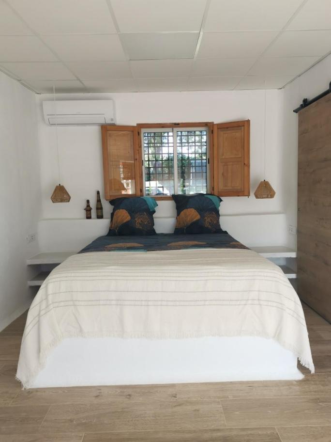Bed and Breakfast Relais Pollo Loco Gilet Екстер'єр фото